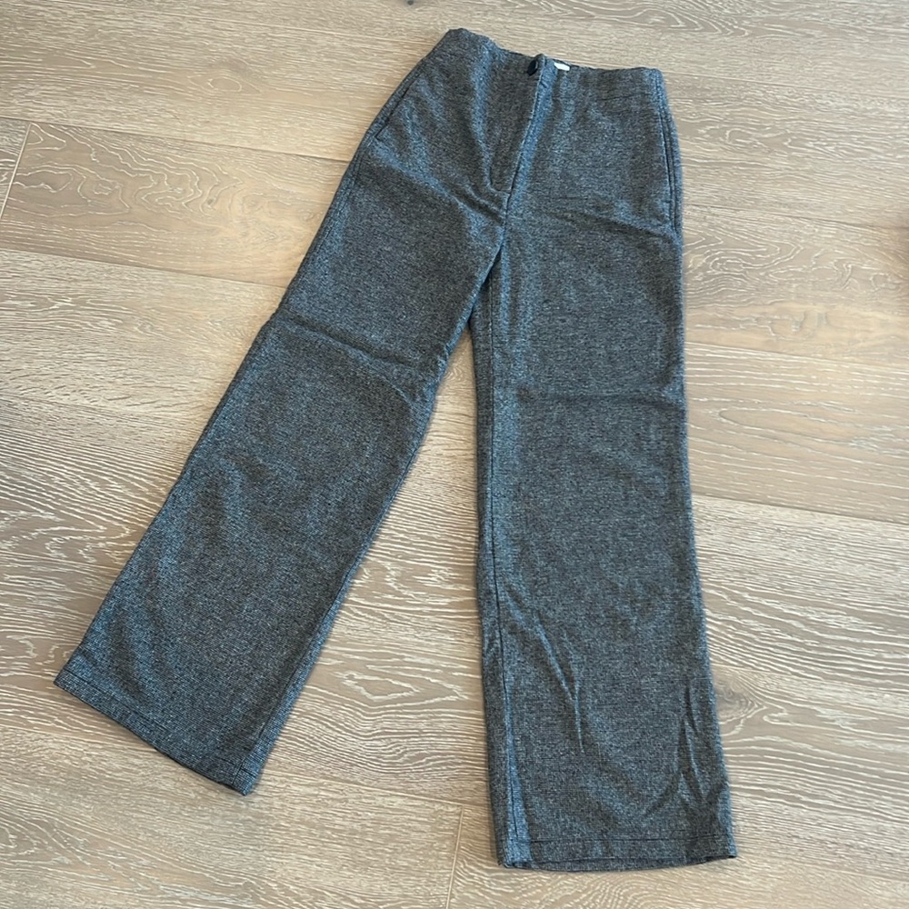 Aritzia Heather grey limitless pants